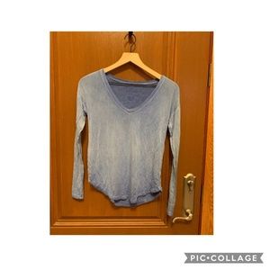 American Eagle Long Sleeve